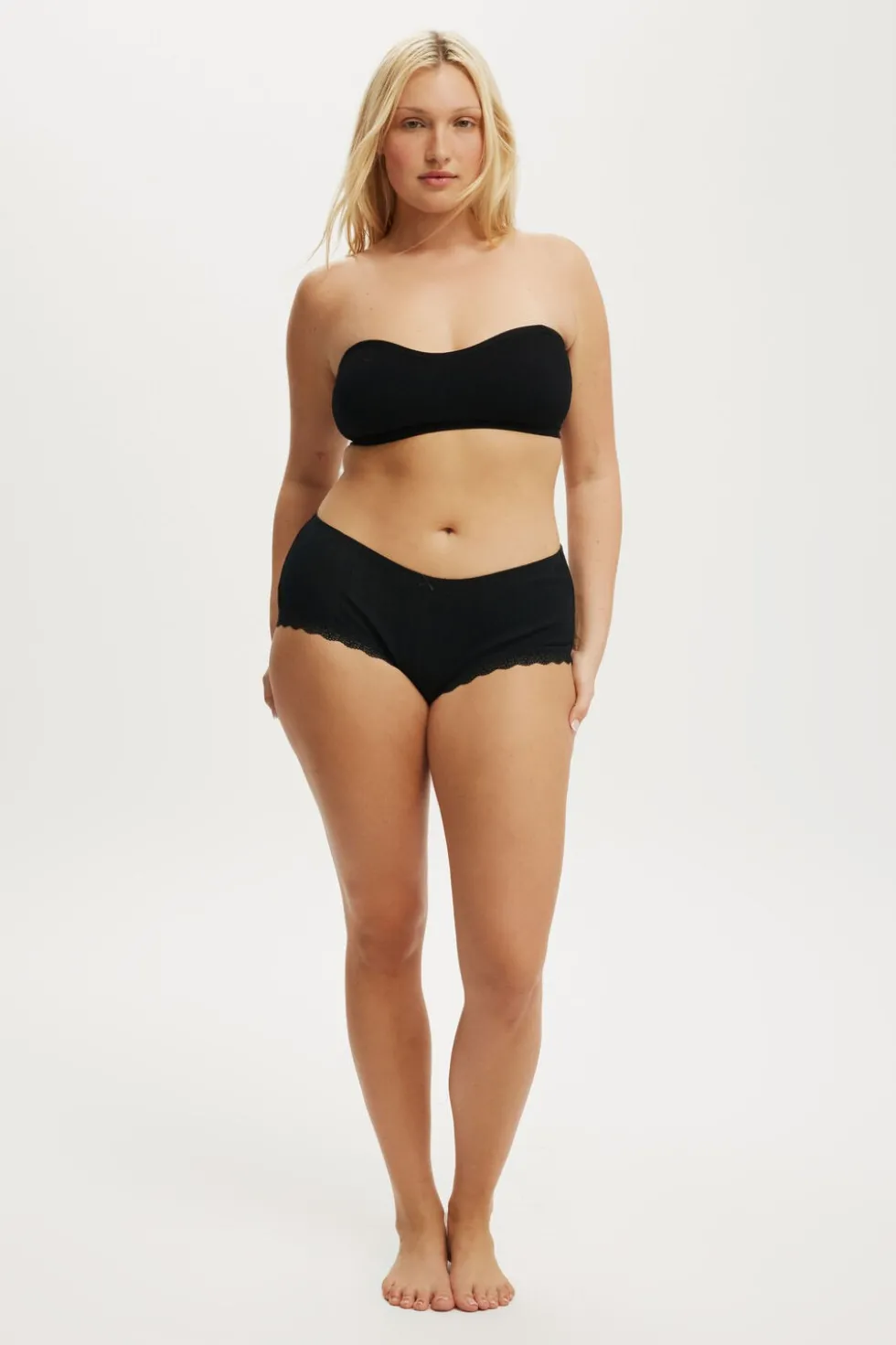 Seamless Sweetheart Padded Bandeau