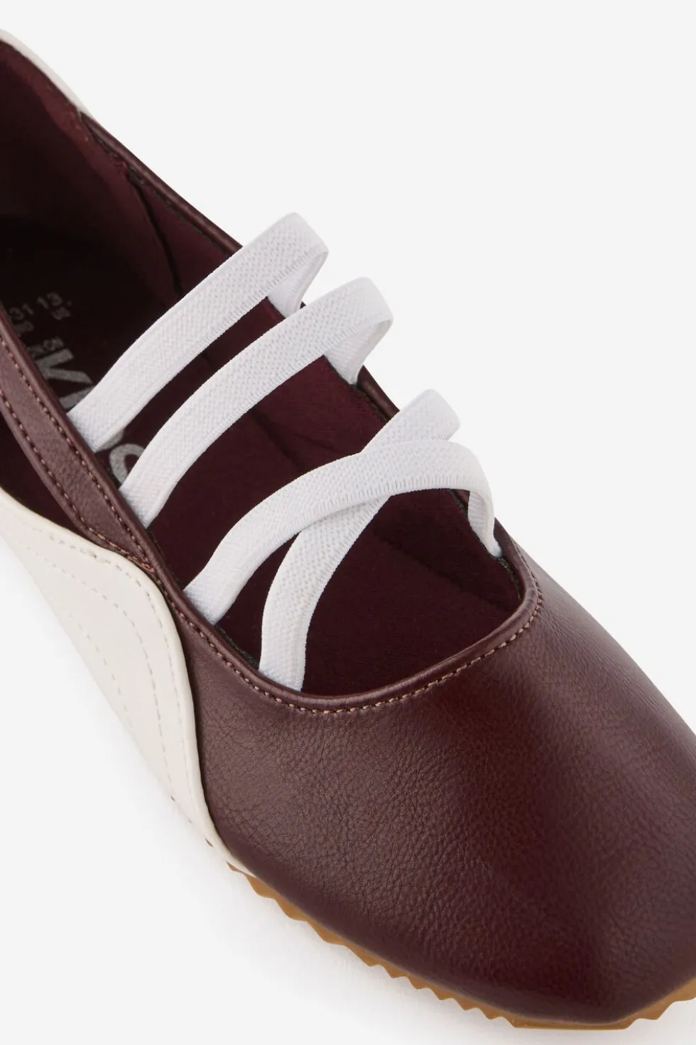 Spencer Sporty Flats