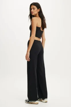 Straight Leg Stretch Woven Pant