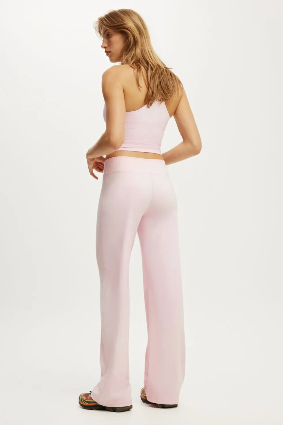 Studio Wide Leg Pant