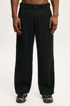 Super Baggy Pleated Pant