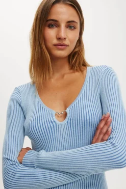 Two Tone Rib Keyhole Knit