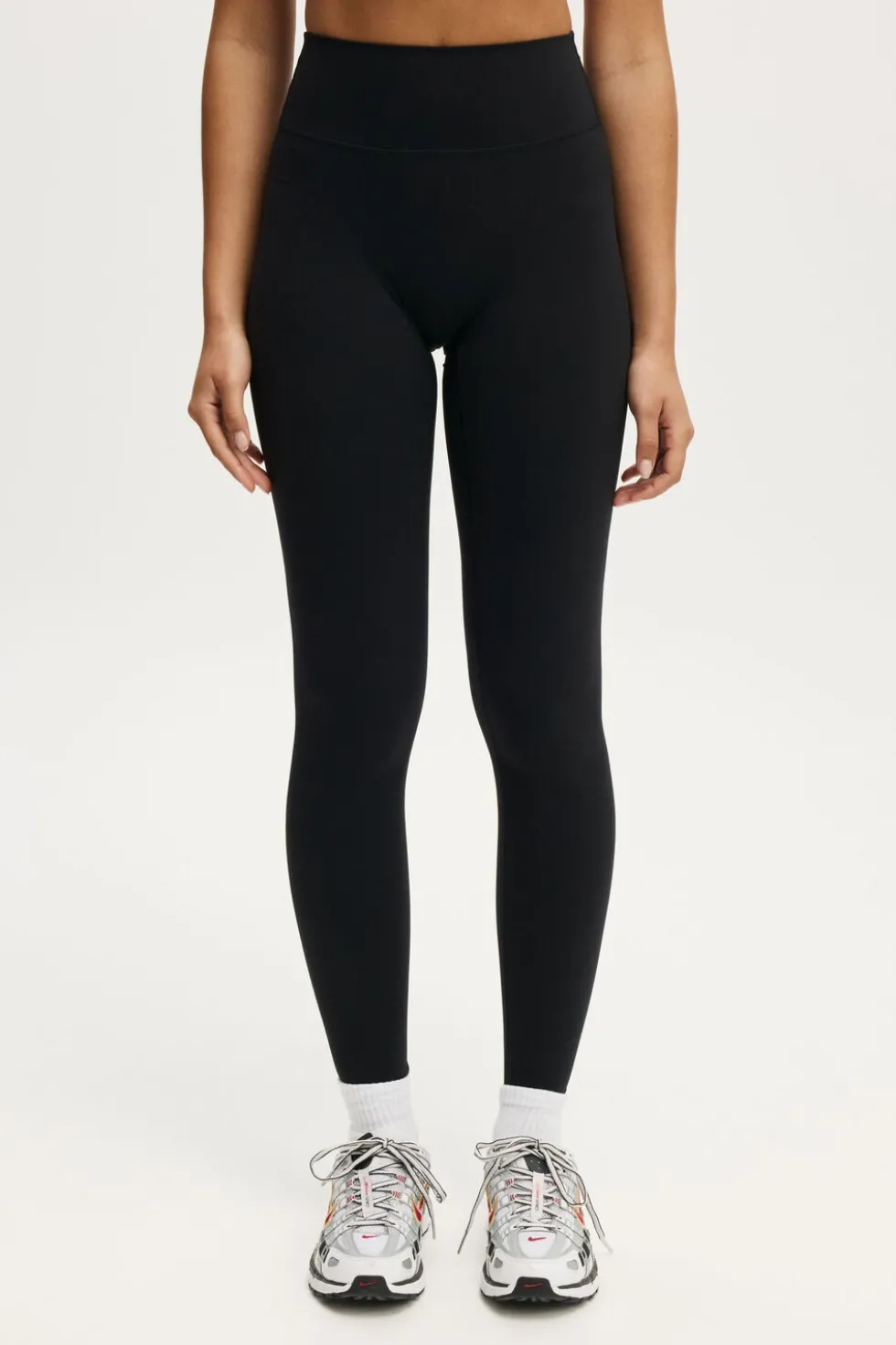 Ultra Luxe Invisible Scrunch Tight