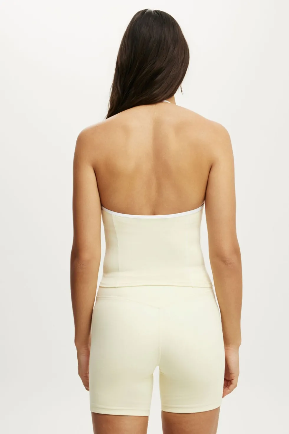 Ultra Move Scoop Halter Tank