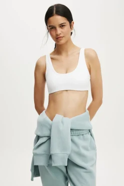 Ultra Soft Low Back Crop
