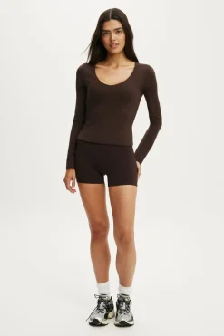 Ultra Soft Scoop Neck Long Sleeve