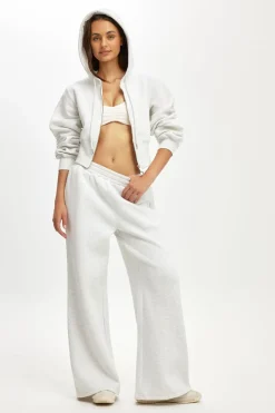 Ultra Soft Scrunch Front Strappy Crop