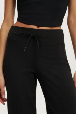 Ultra Soft Tie Front Wide Leg Pant