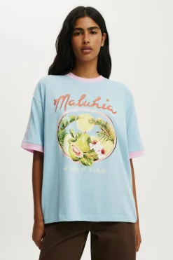 Vacay Graphic Tee